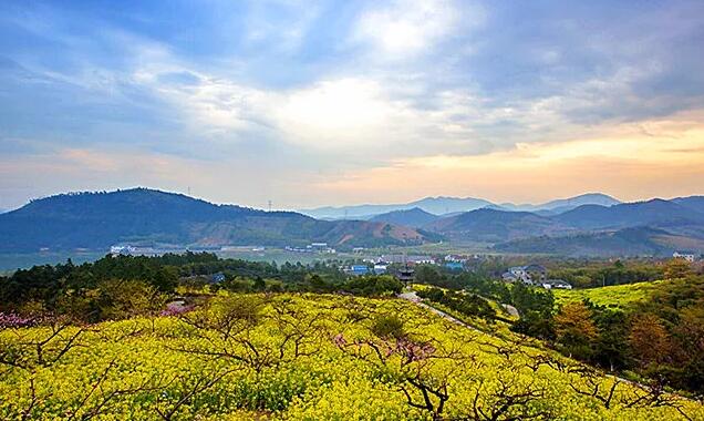 城山沟全景