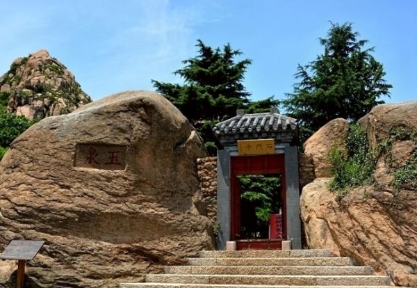 大珠山景区的石门寺