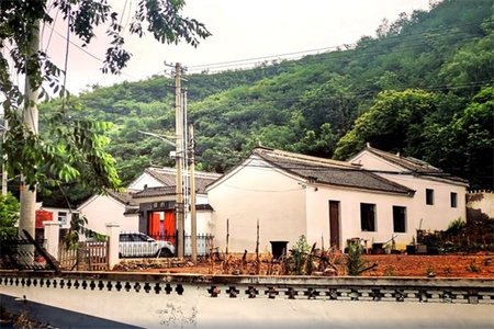 暖山居小院全景