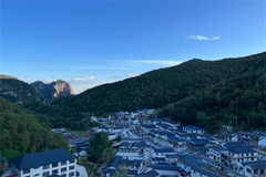 灵山