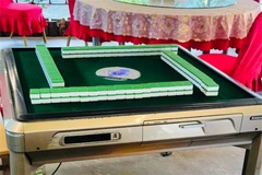 棋牌桌