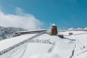 南方滑雪天花板！安吉云上草原保姆级滑雪攻略
